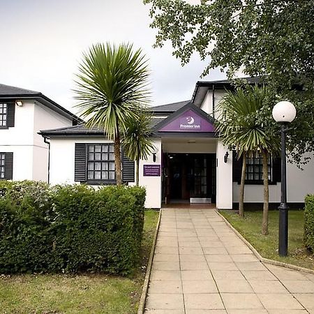 Premier Inn Cobham كوبهام المظهر الخارجي الصورة